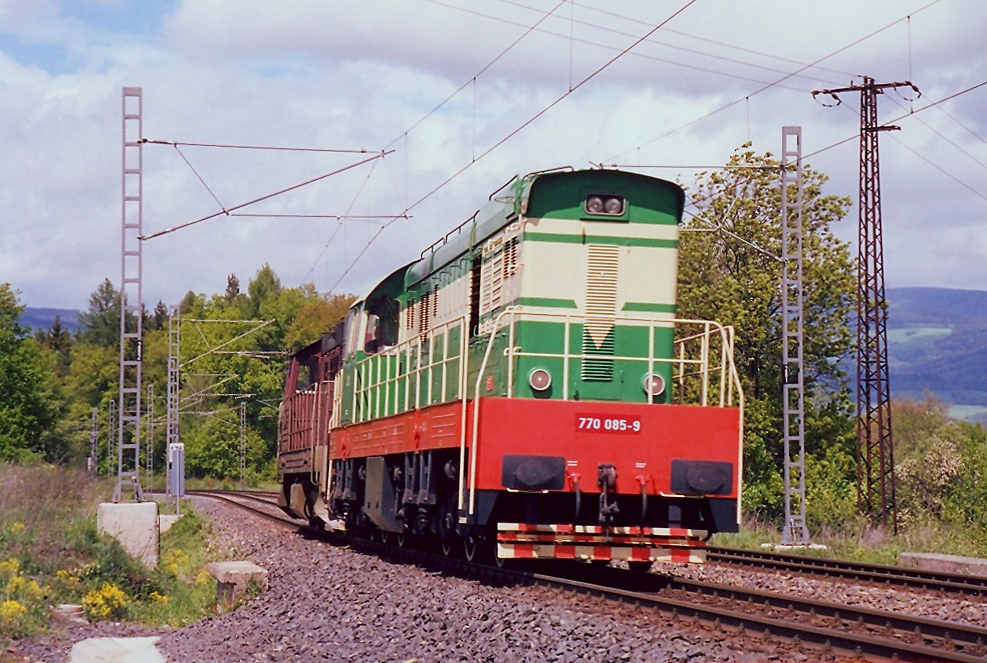 770 085-9