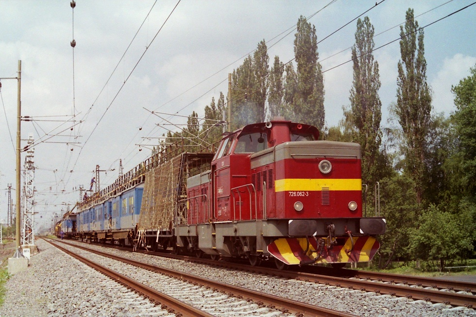 726 062-3