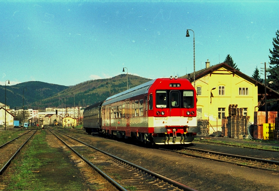 843 017-5