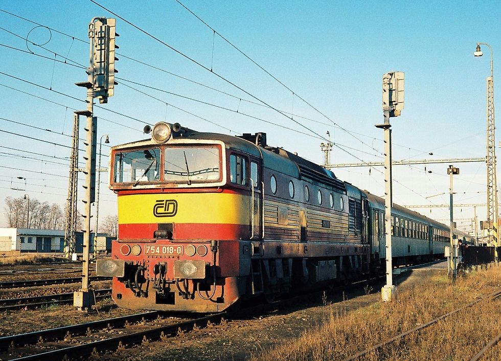 754 018-0