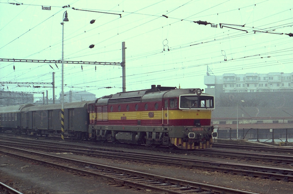 754 063-6