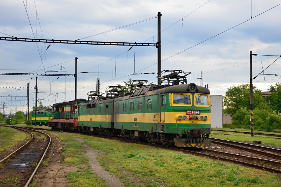 125 840-9