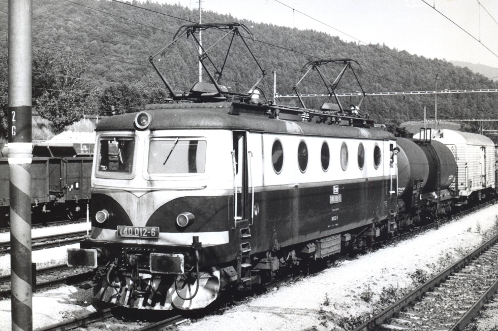 140 012-6