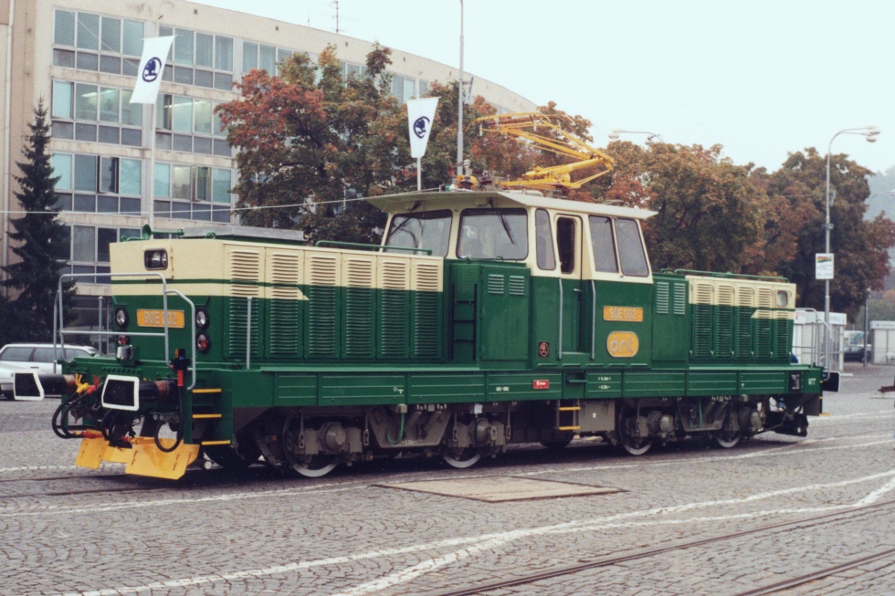 114 502-8