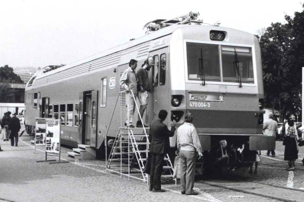 470 004-3