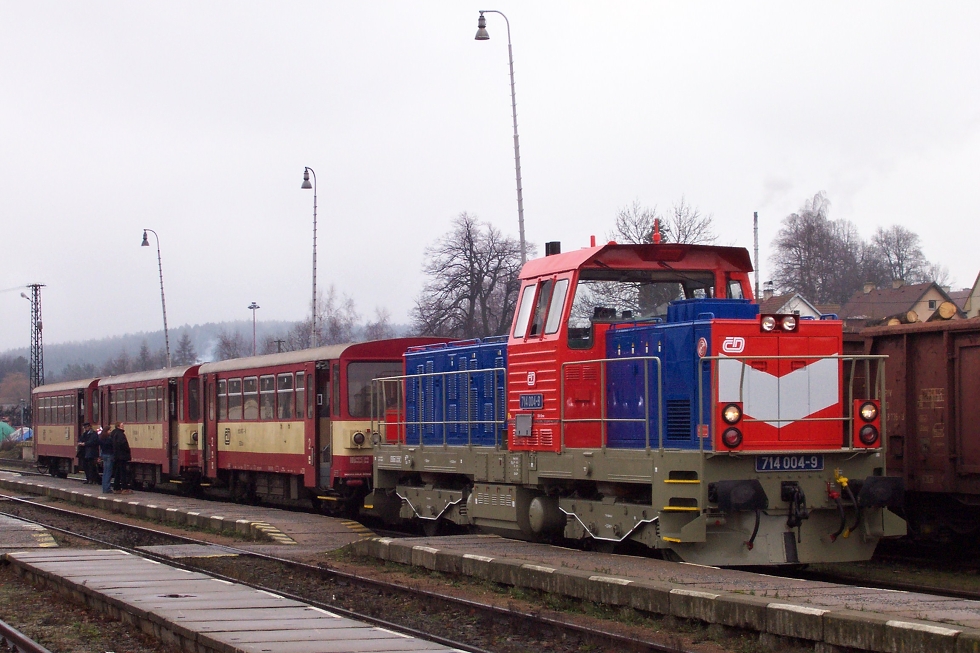 714 004-9