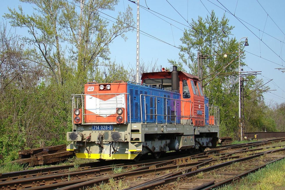 714 028-8