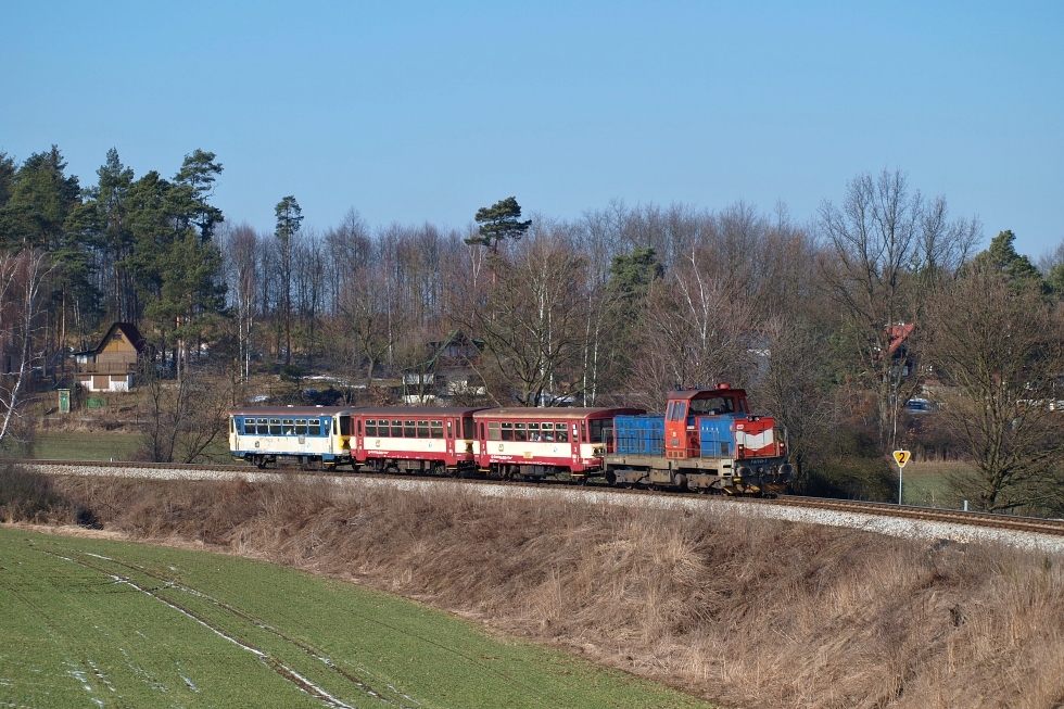 714 019-7