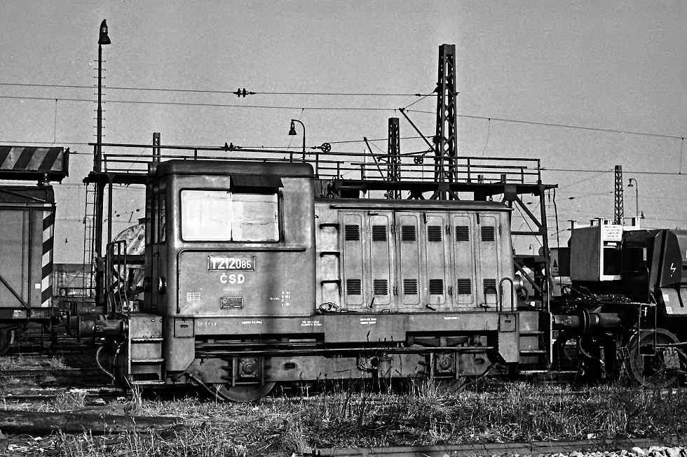 T212.085