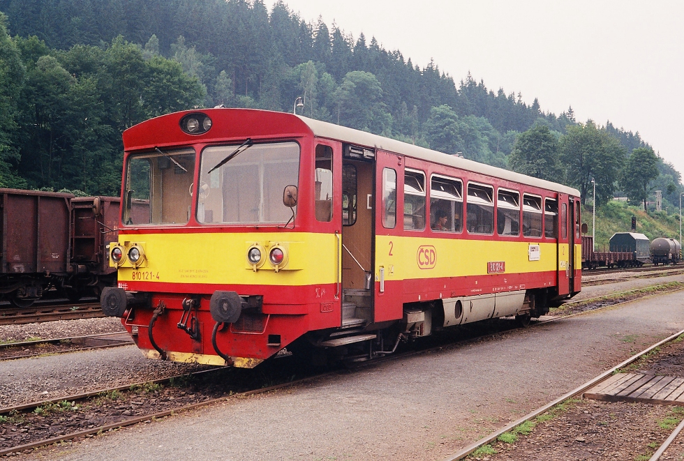 810 121-4
