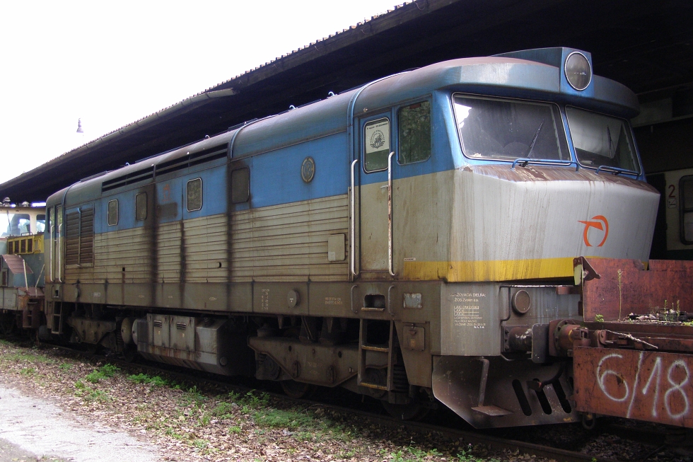 752 028-1