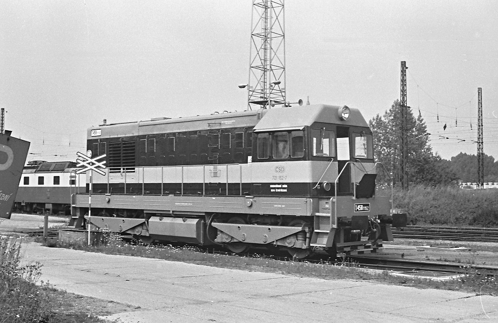 721 152-2