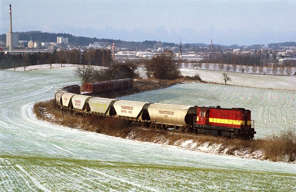 742 279-3