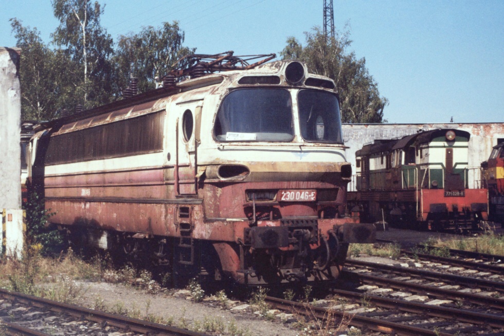 230 046-5