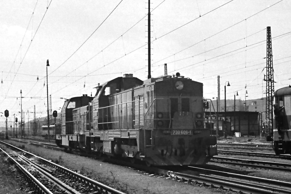 730 606-1