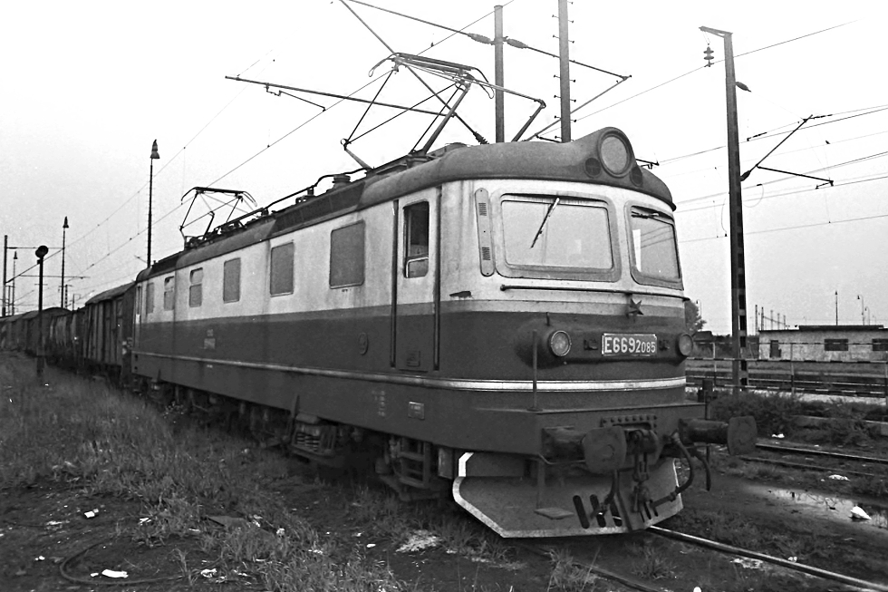 E669.2085
