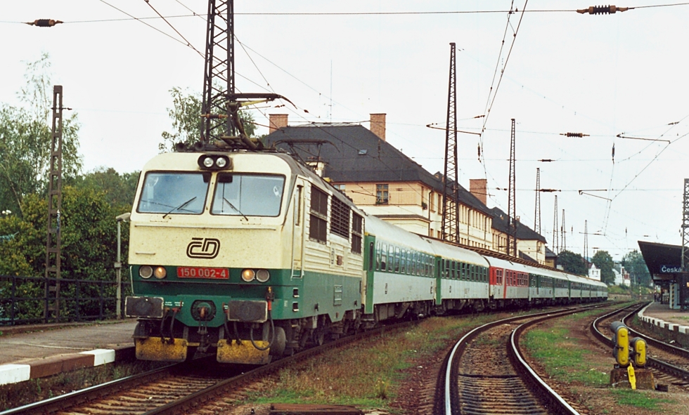 150 002-4