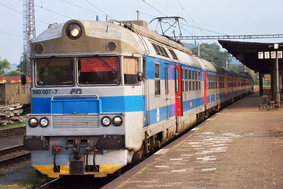 560 007-7