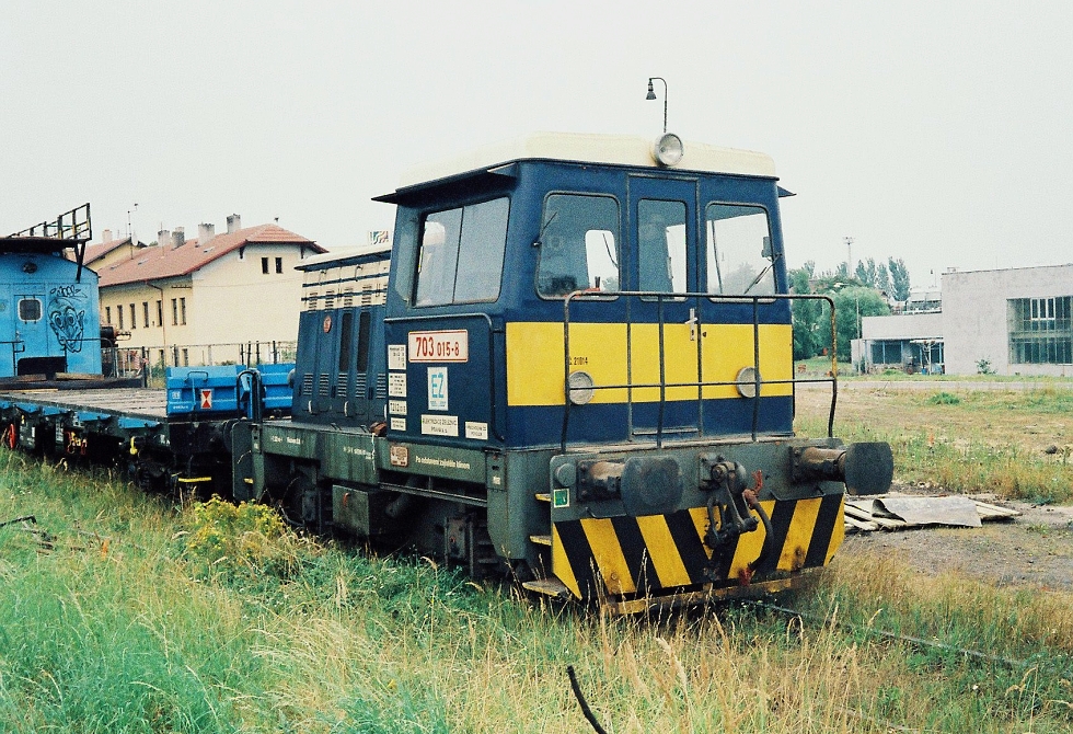 703 015-8