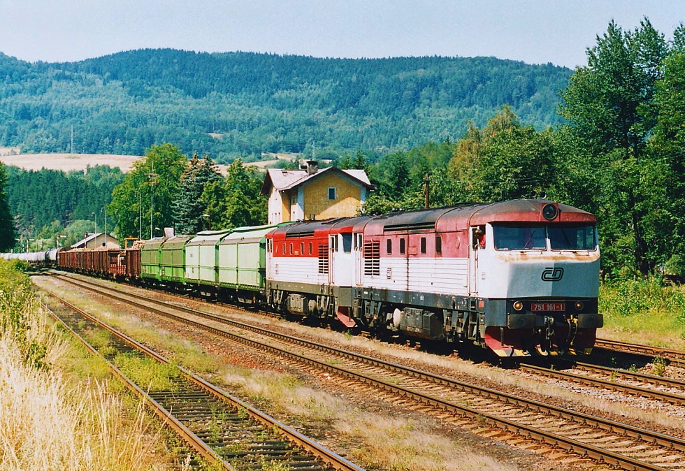 751 161-1