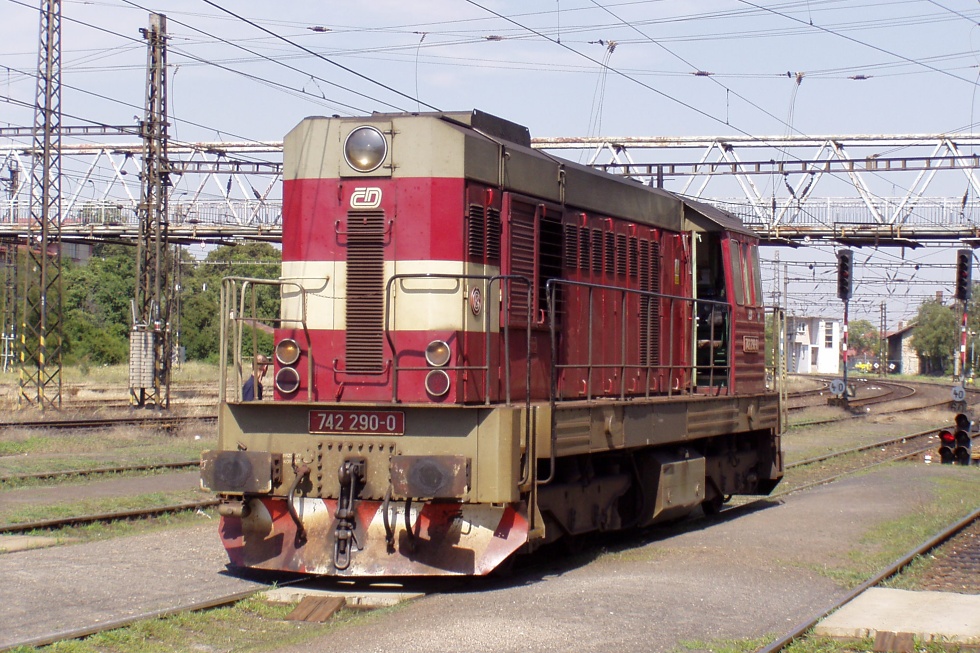 742 290-0