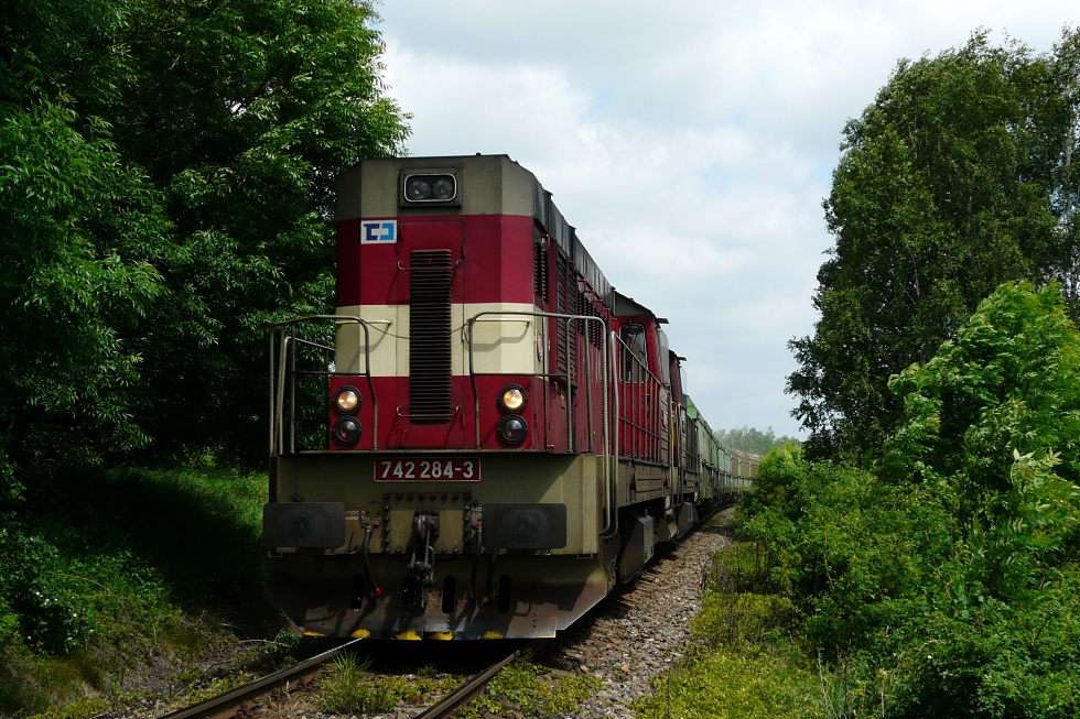 742 284-3