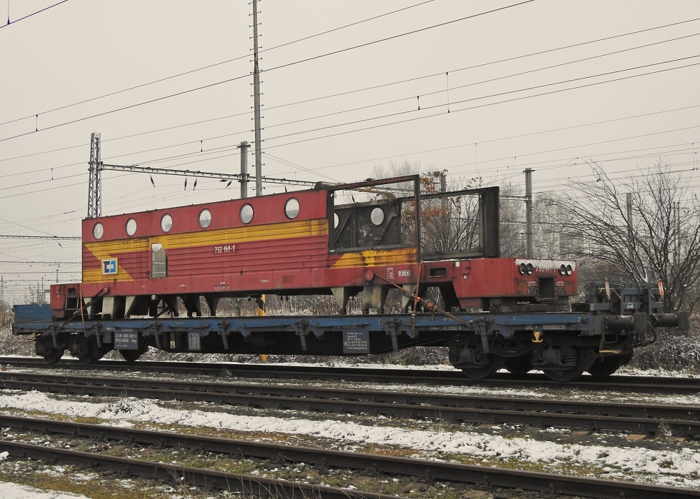 753 141-1