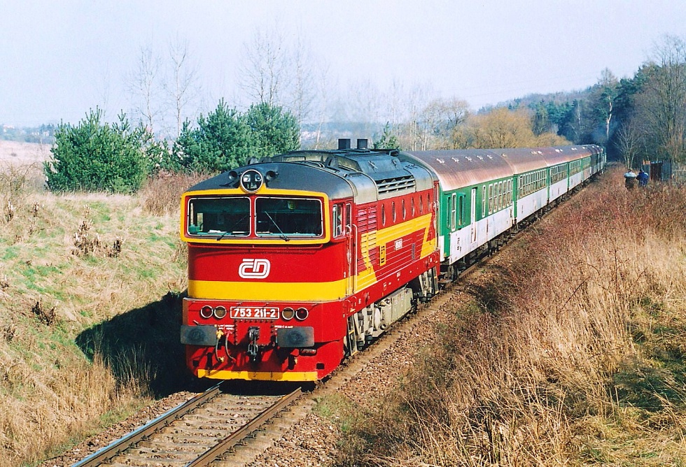 753 211-2