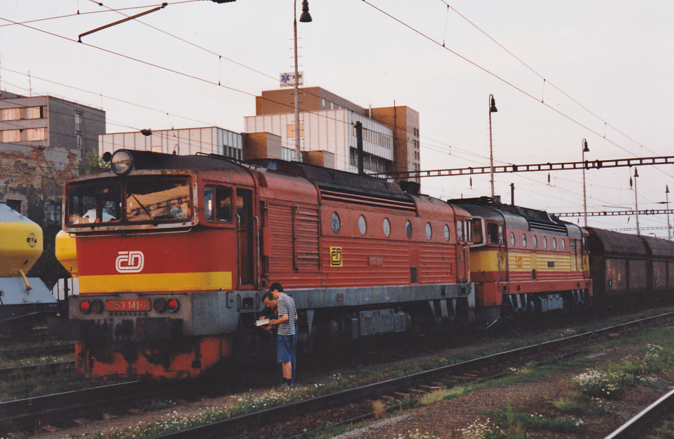 753 141-1
