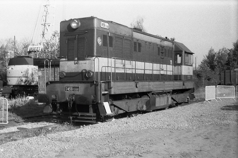 721 066-9