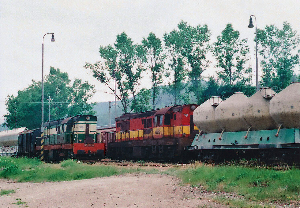 771 189-8
