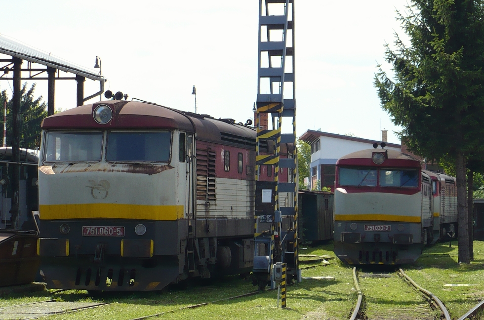 751 060-5