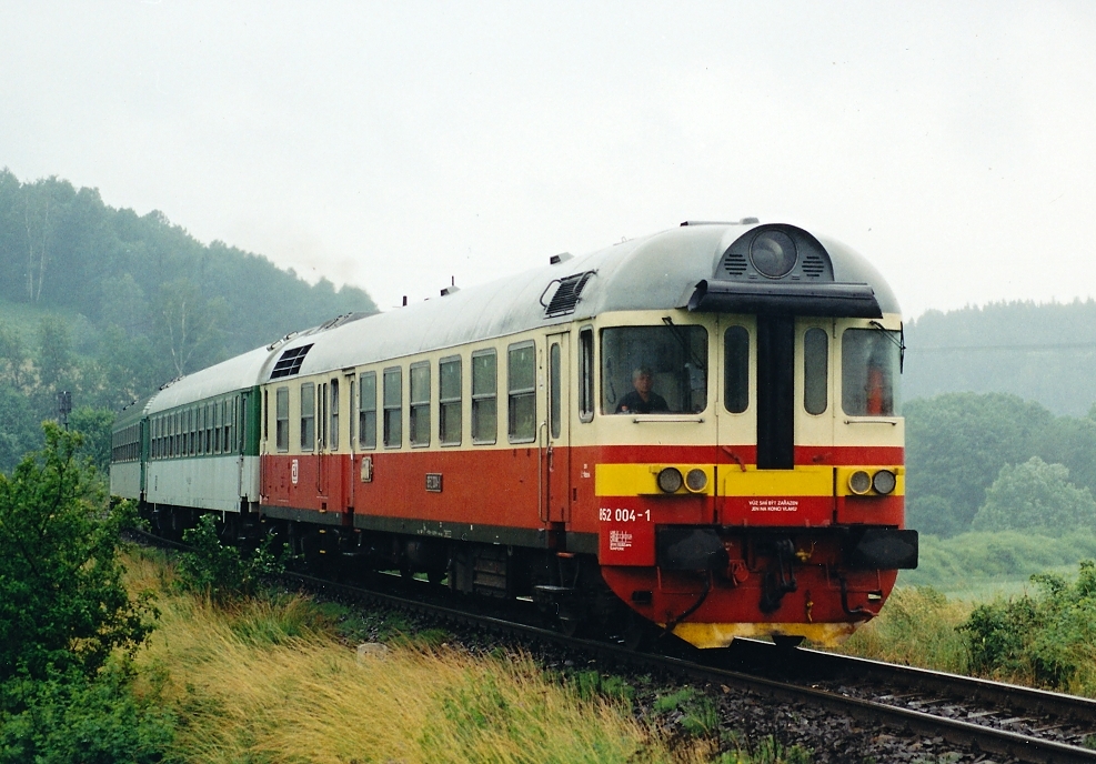 852 004-1
