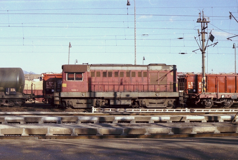 720 088-4