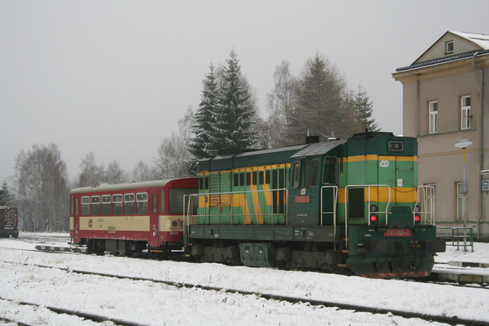 743 001-0