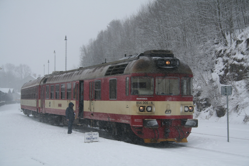 854 005-6
