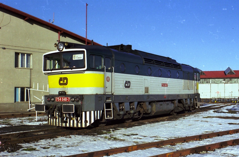 754 048-7