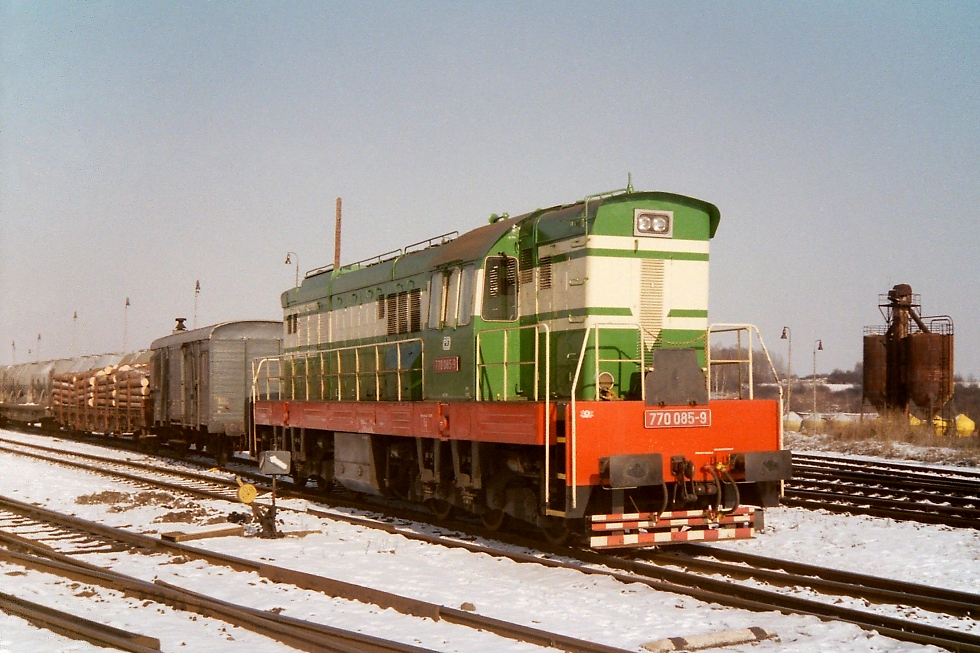 770 085-9