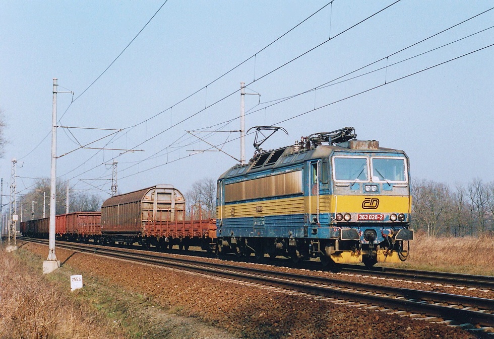 363 028-2