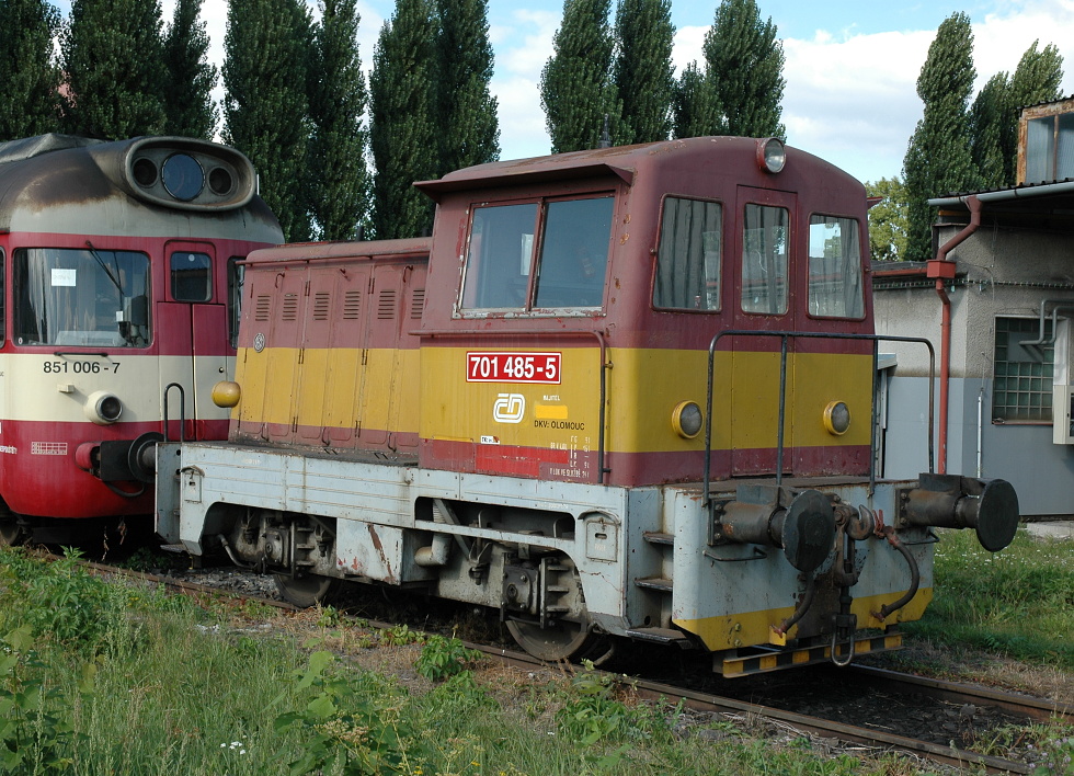 701 485-5