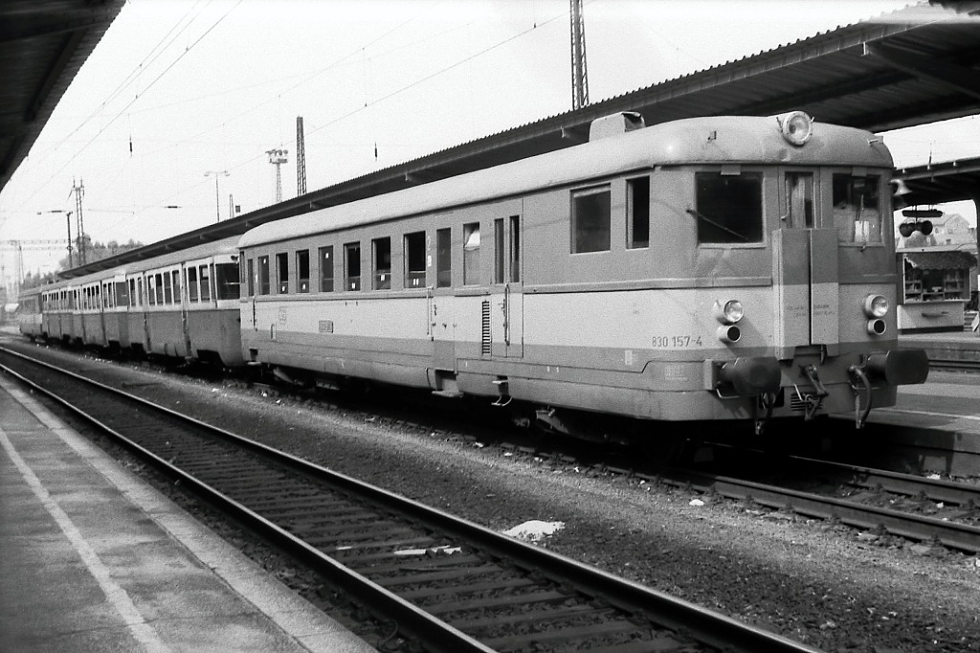 830 157-4