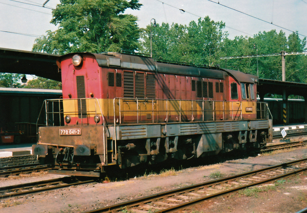 770 041-2