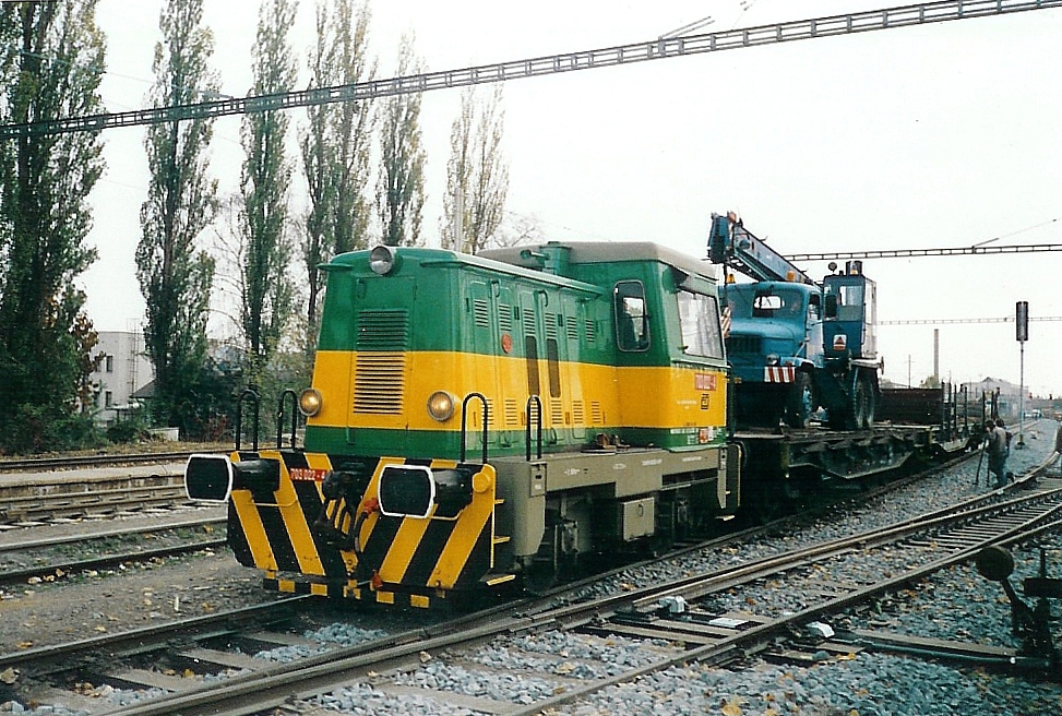 703 022-4