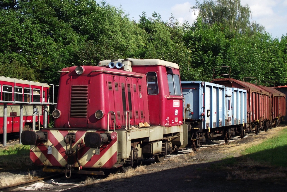 703 045-5
