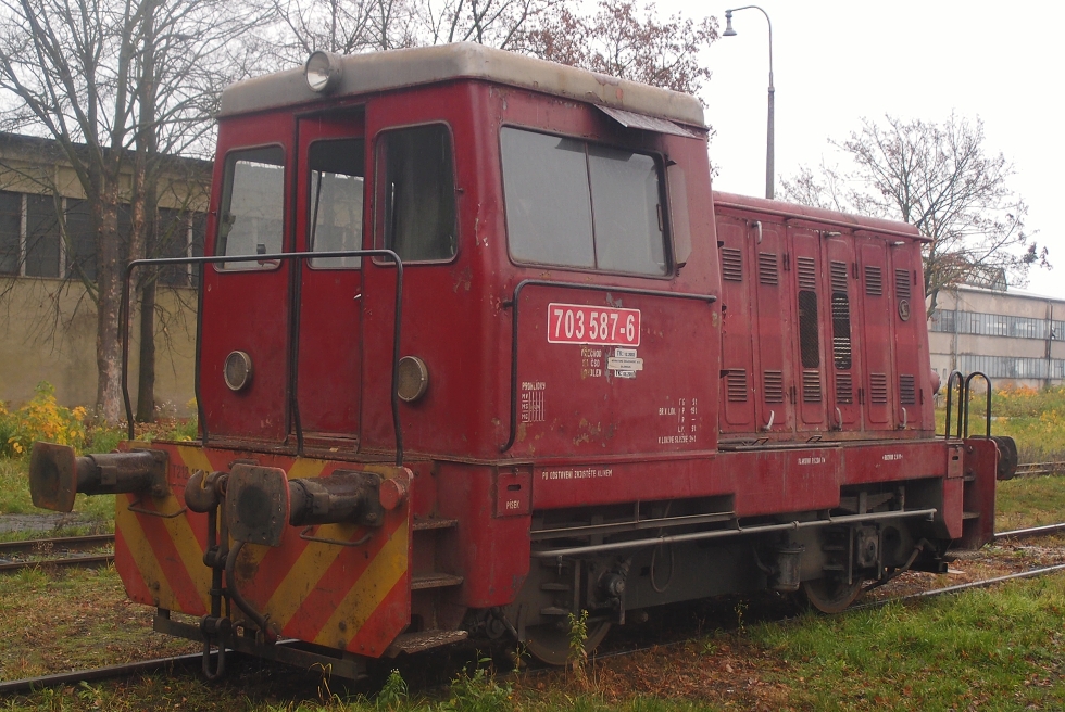 703 587-6