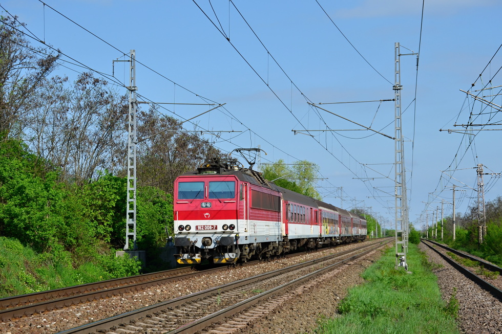 162 008-7