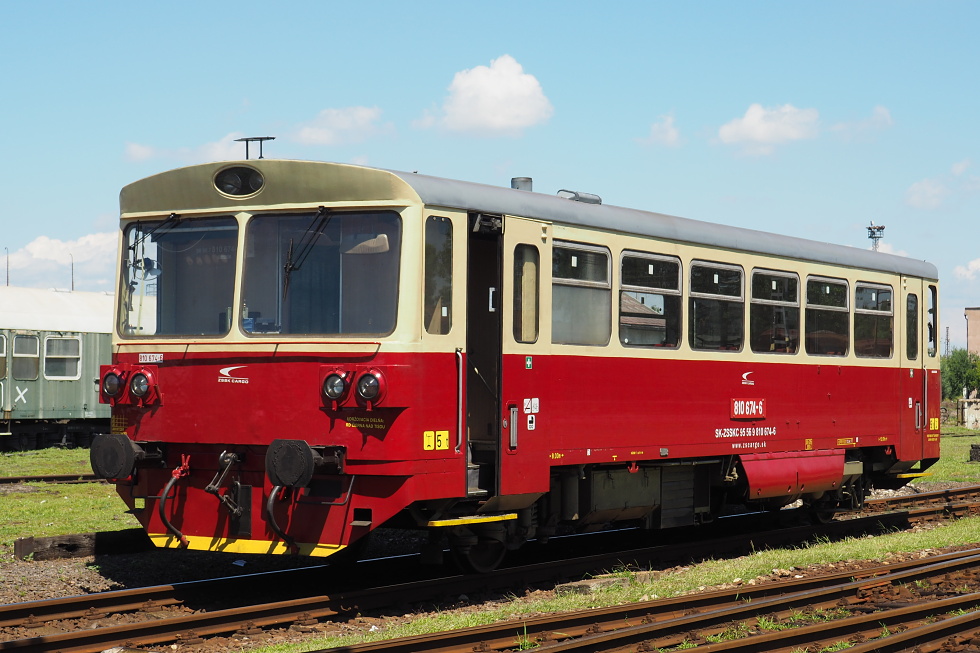 810 674-6