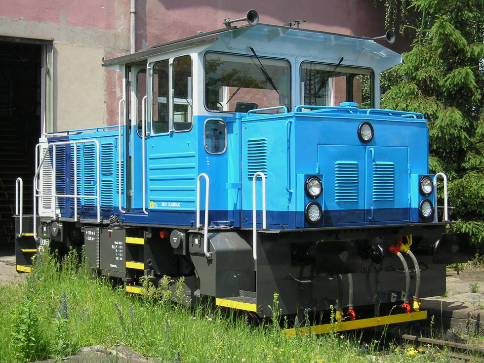 704 010-8