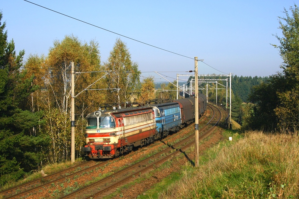 230 087-9