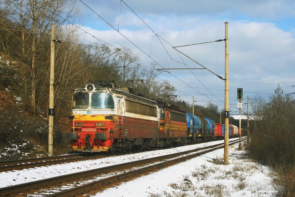 240 045-5